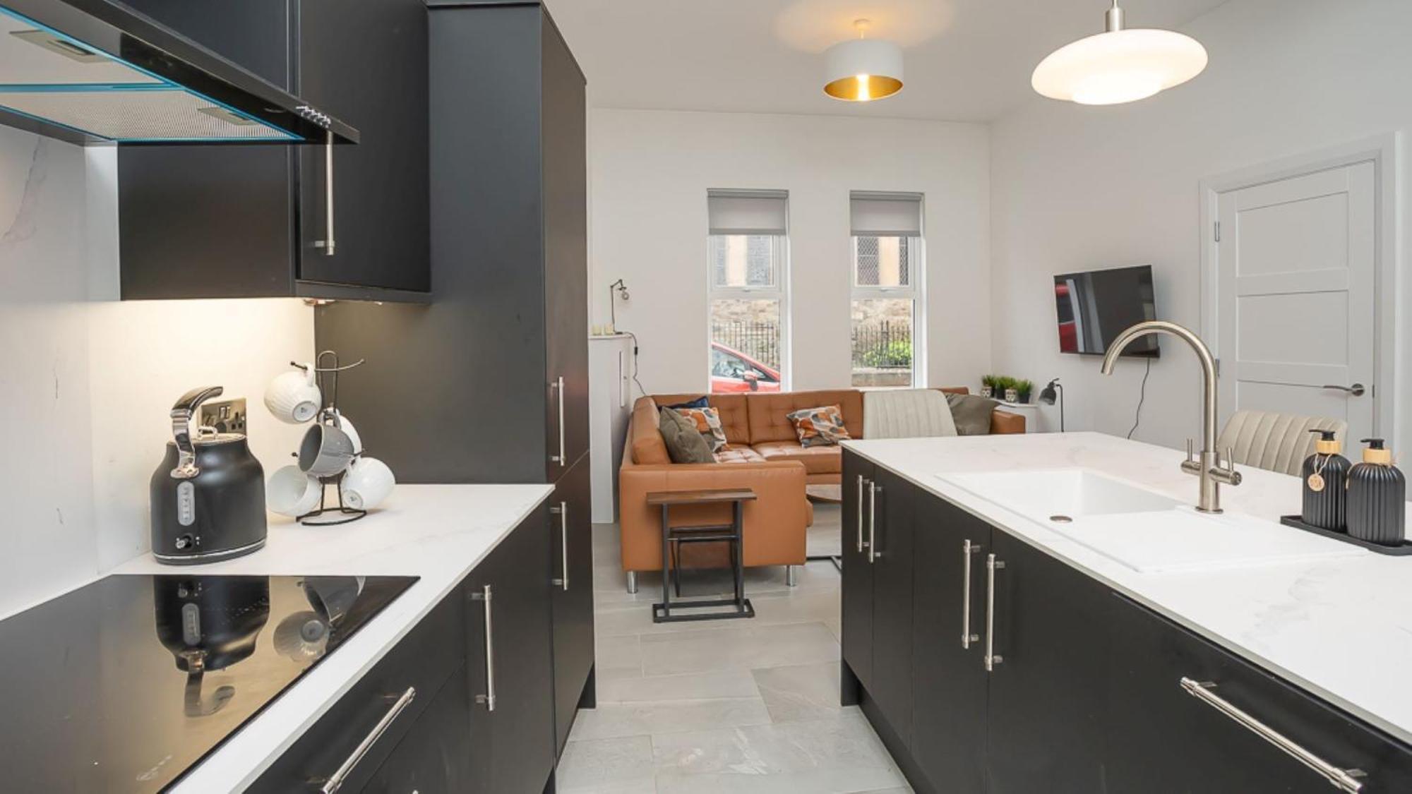 Luxury Central 4 Bdr House By Belfast City Breaks ภายนอก รูปภาพ
