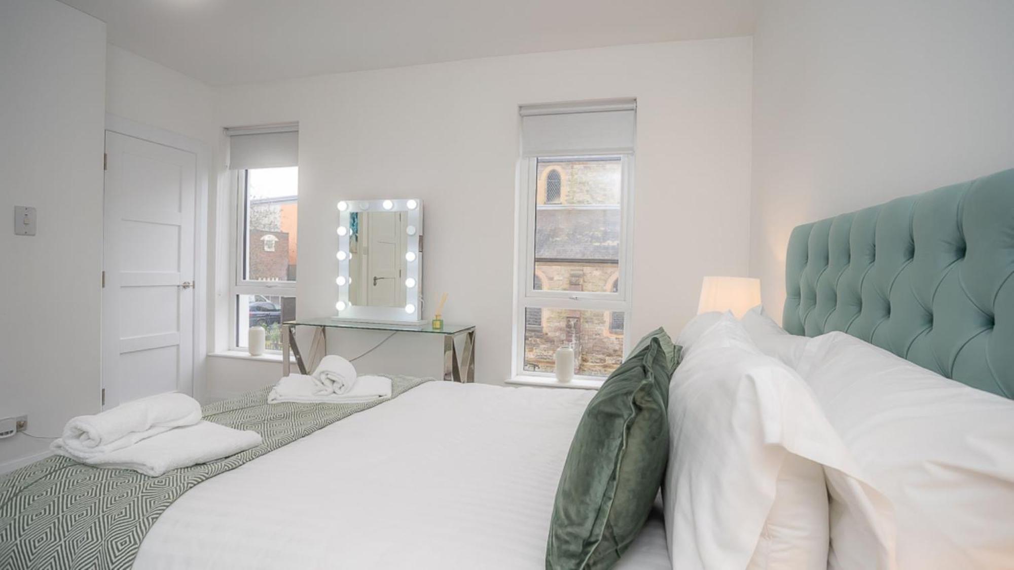Luxury Central 4 Bdr House By Belfast City Breaks ภายนอก รูปภาพ